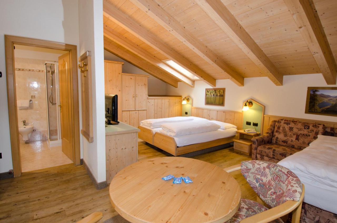 Hotel Daniela Livigno Exterior foto