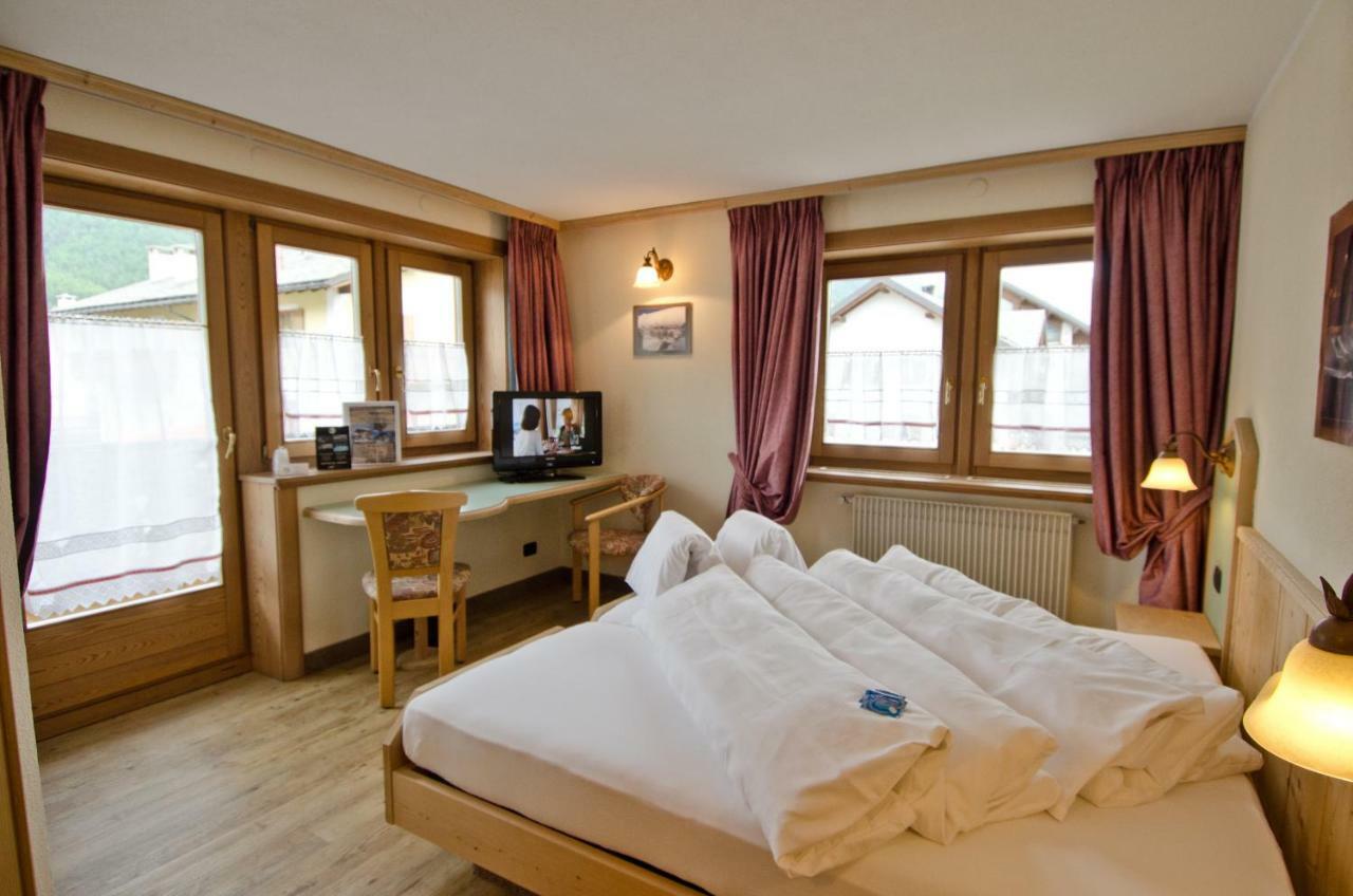 Hotel Daniela Livigno Exterior foto